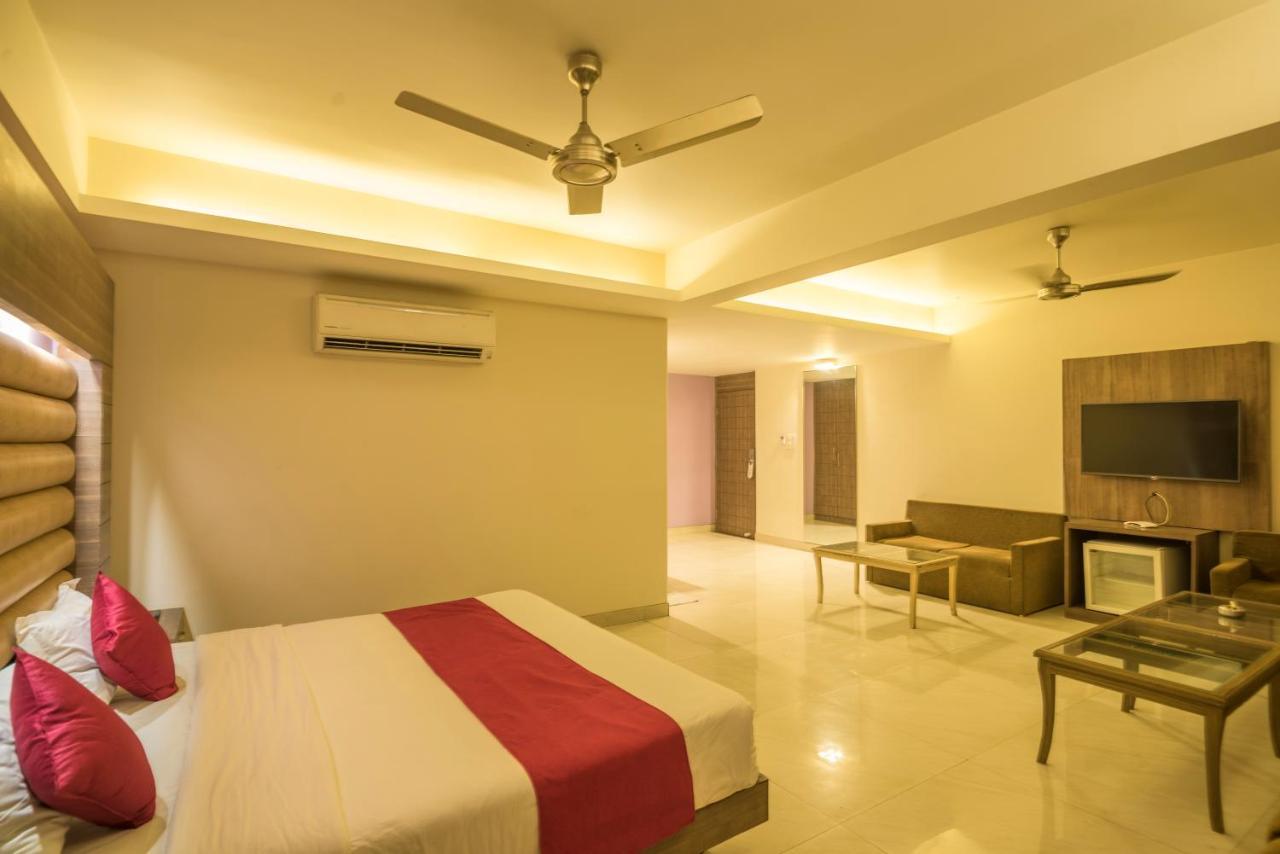 Palette Hotel Nisarga By Sunday Bhopal Ngoại thất bức ảnh
