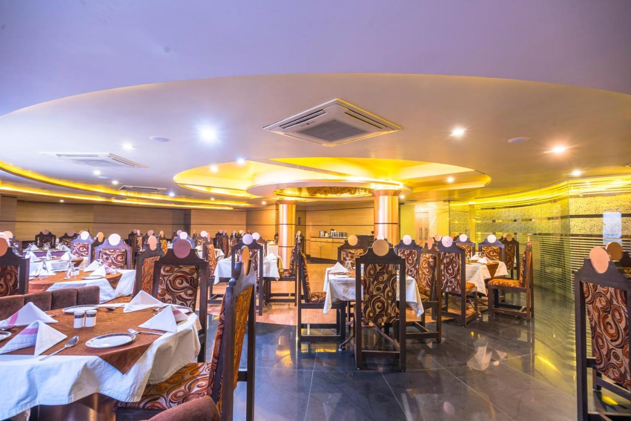 Palette Hotel Nisarga By Sunday Bhopal Ngoại thất bức ảnh