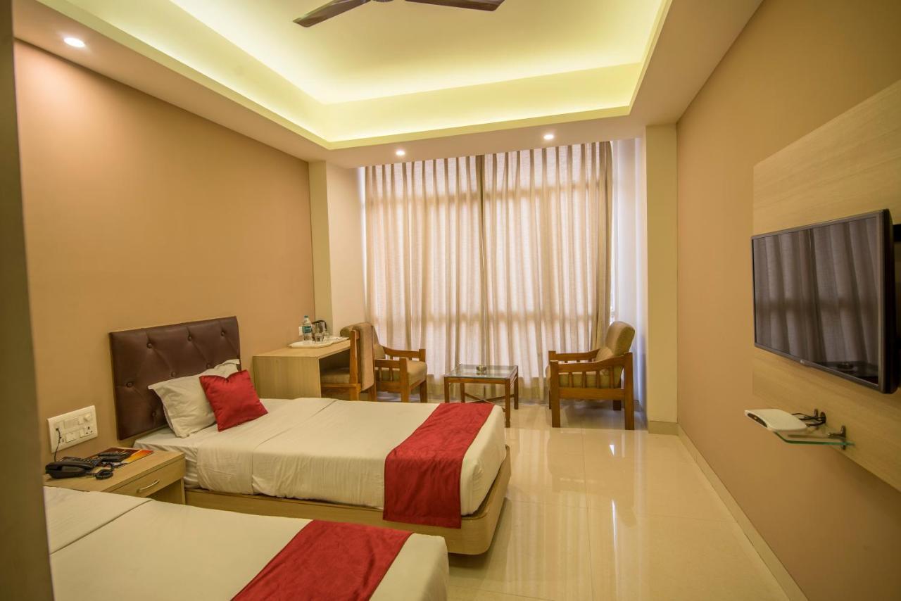 Palette Hotel Nisarga By Sunday Bhopal Ngoại thất bức ảnh
