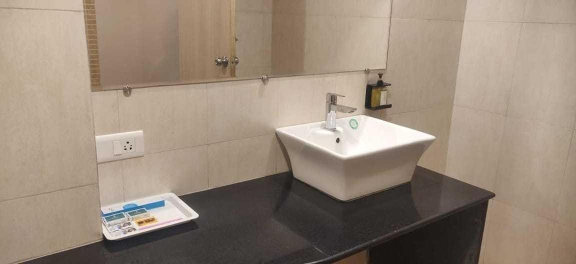 Palette Hotel Nisarga By Sunday Bhopal Ngoại thất bức ảnh