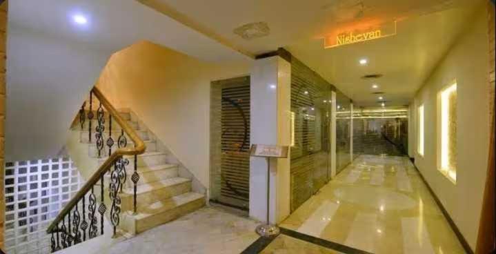 Palette Hotel Nisarga By Sunday Bhopal Ngoại thất bức ảnh